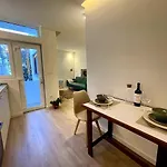 Apartment Edificio Senhoras Da Casa - Old Town With Balcony Aveiro