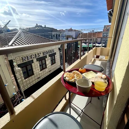 Edificio Senhoras Da Casa - Old Town With Balcony アパート *