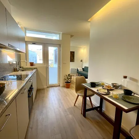 Edificio Senhoras Da Casa - Old Town With Balcony Apartment Aveiro