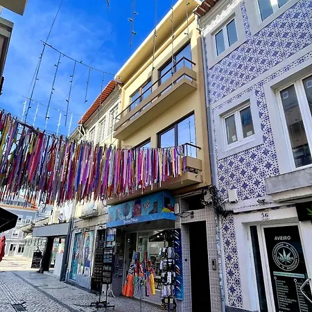 Daire Edificio Senhoras Da Casa - Old Town With Balcony *