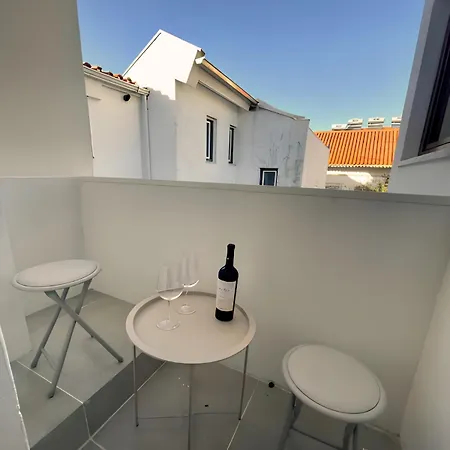 Edificio Senhoras Da Casa - Old Town With Balcony Daire *